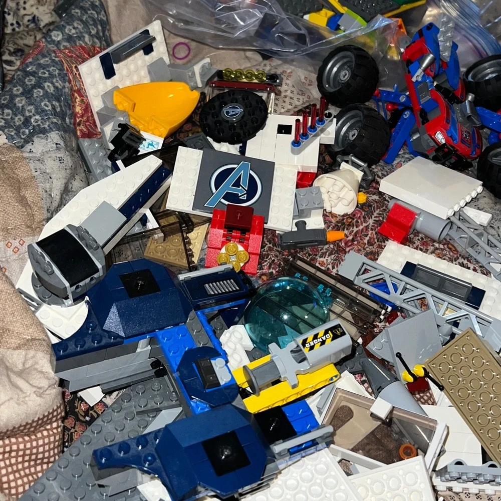 Lego Marvel Avengers Spider-Man & Space building sets